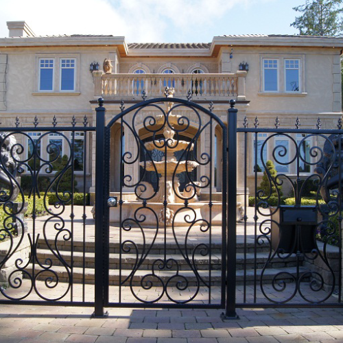 Outdoor Gates Projects